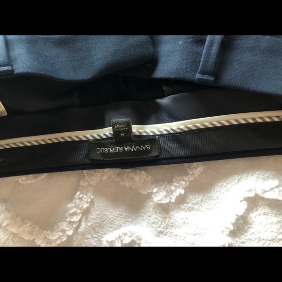 Brand new navy Banana Republic trousers - Picture 3 of 3